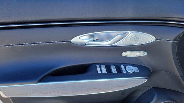 2024 Genesis GV70 2.5T Standard