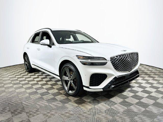 2025 Genesis Gv70 - $42,280