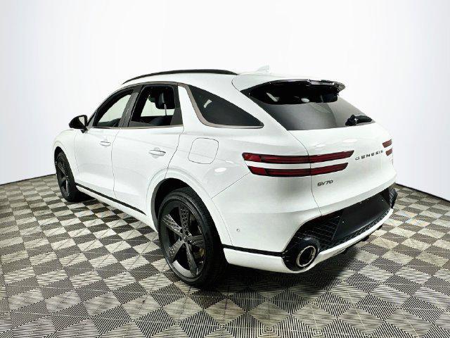 2025 Genesis Gv70 - $42,280