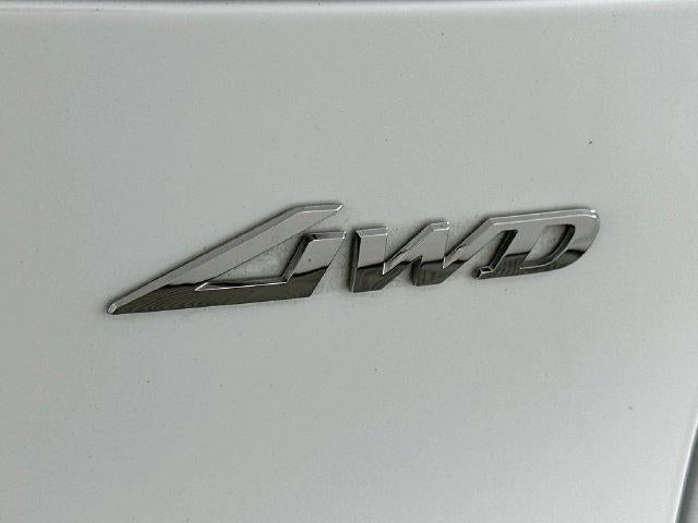 2025 Genesis Gv70 - $42,280