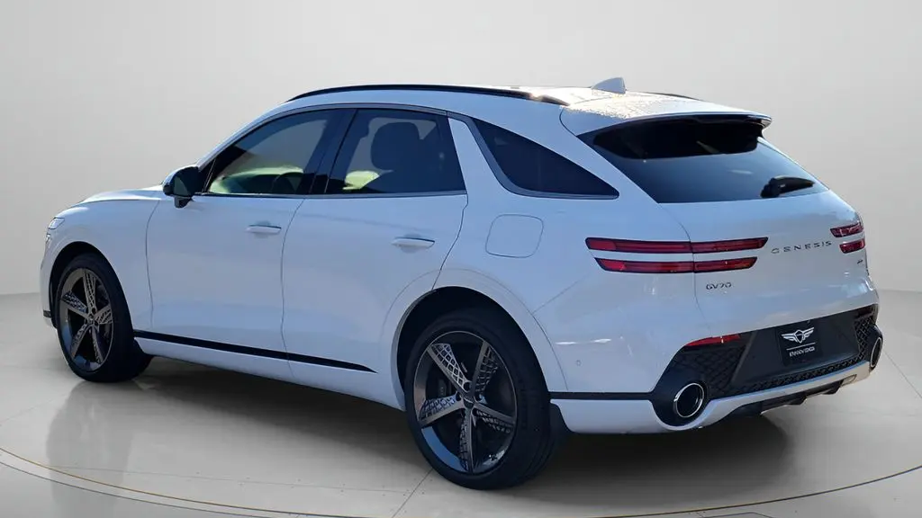 2025 Genesis GV70 2.5T Standard