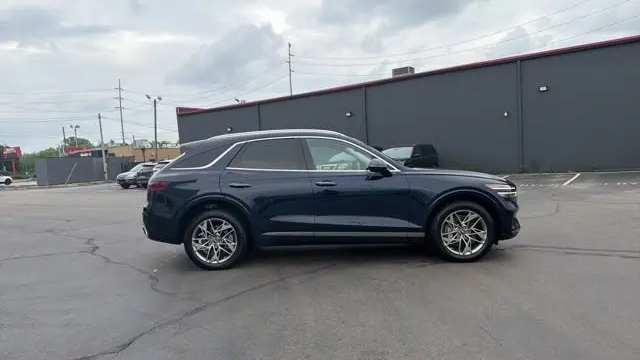 2025 Genesis GV70 2.5T Standard