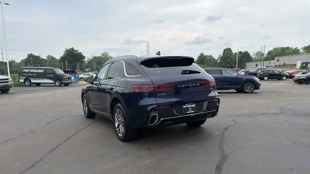 2025 Genesis GV70 2.5T Standard