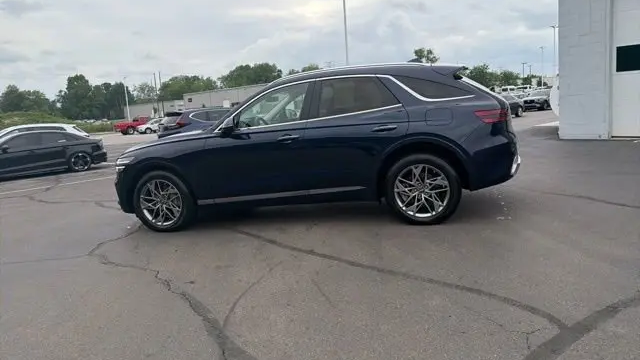 2025 Genesis GV70 2.5T Standard