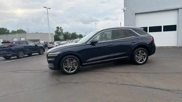 2025 Genesis GV70 2.5T Standard