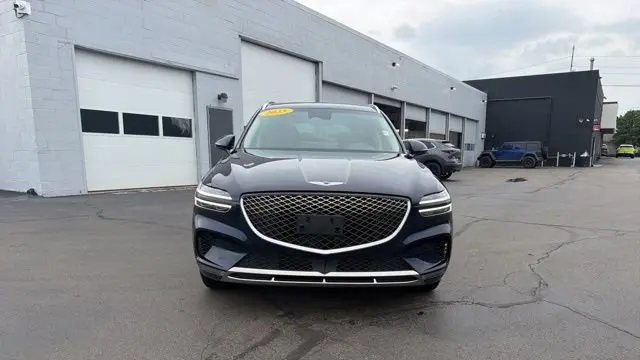 2025 Genesis GV70 2.5T Standard