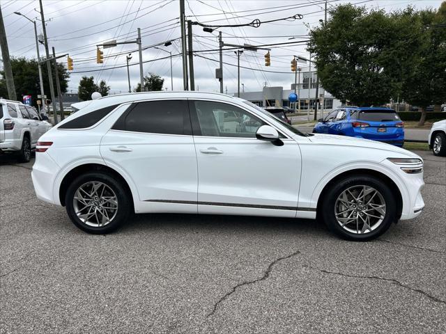 2025 Genesis Gv70 - $33,483