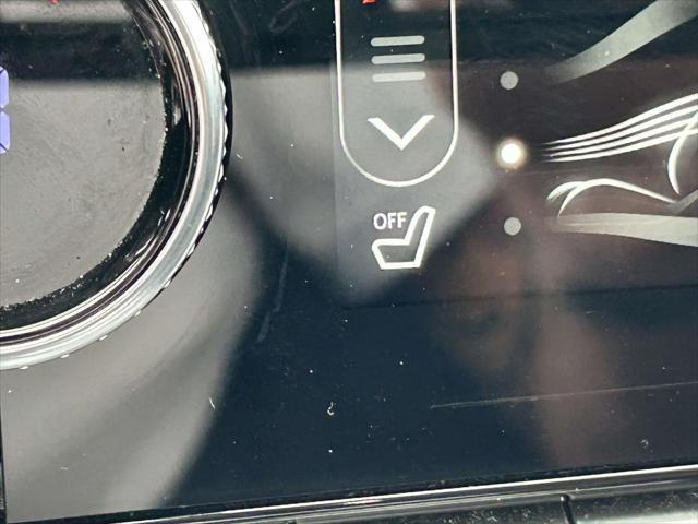 2025 Genesis Gv70 - $33,483