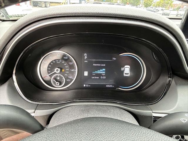 2025 Genesis Gv70 - $33,483