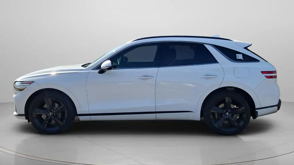 2025 Genesis GV70 2.5T Standard