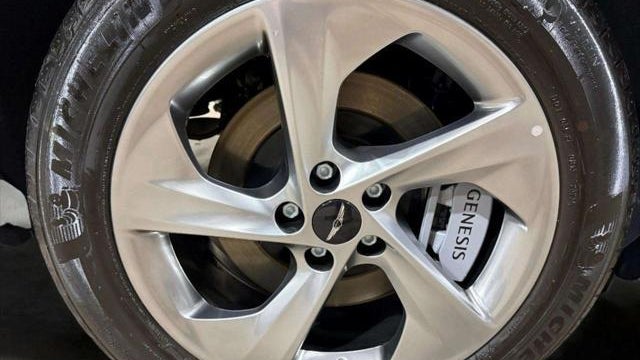 2026 Genesis GV70 2.5T Standard