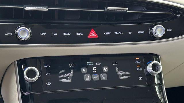 2026 Genesis GV70 2.5T Standard