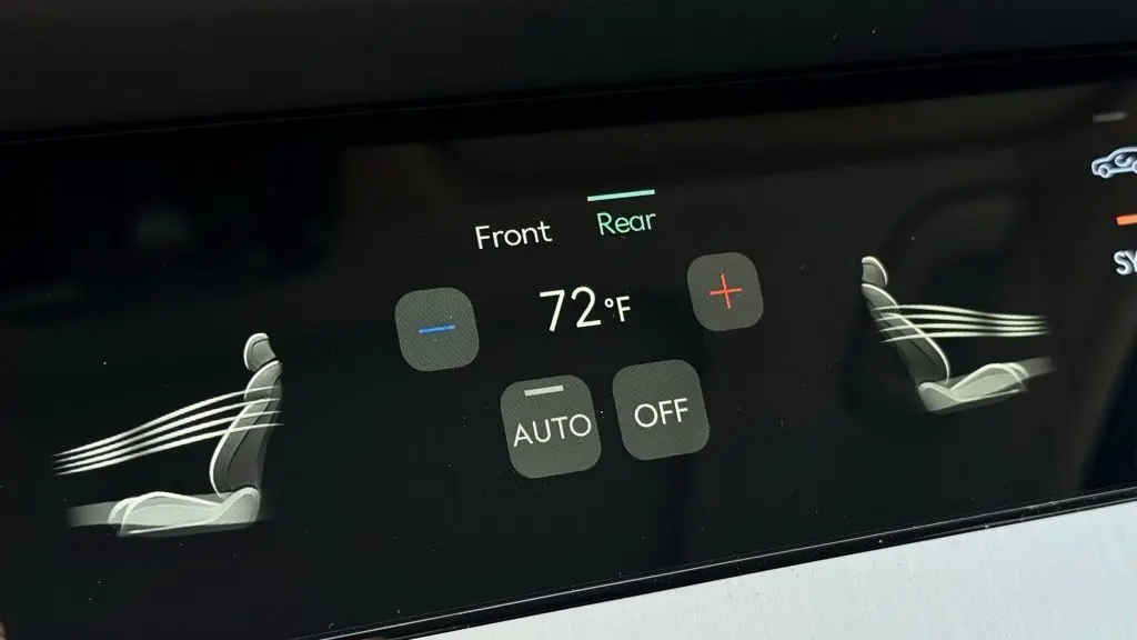 2026 Genesis GV70 2.5T Select