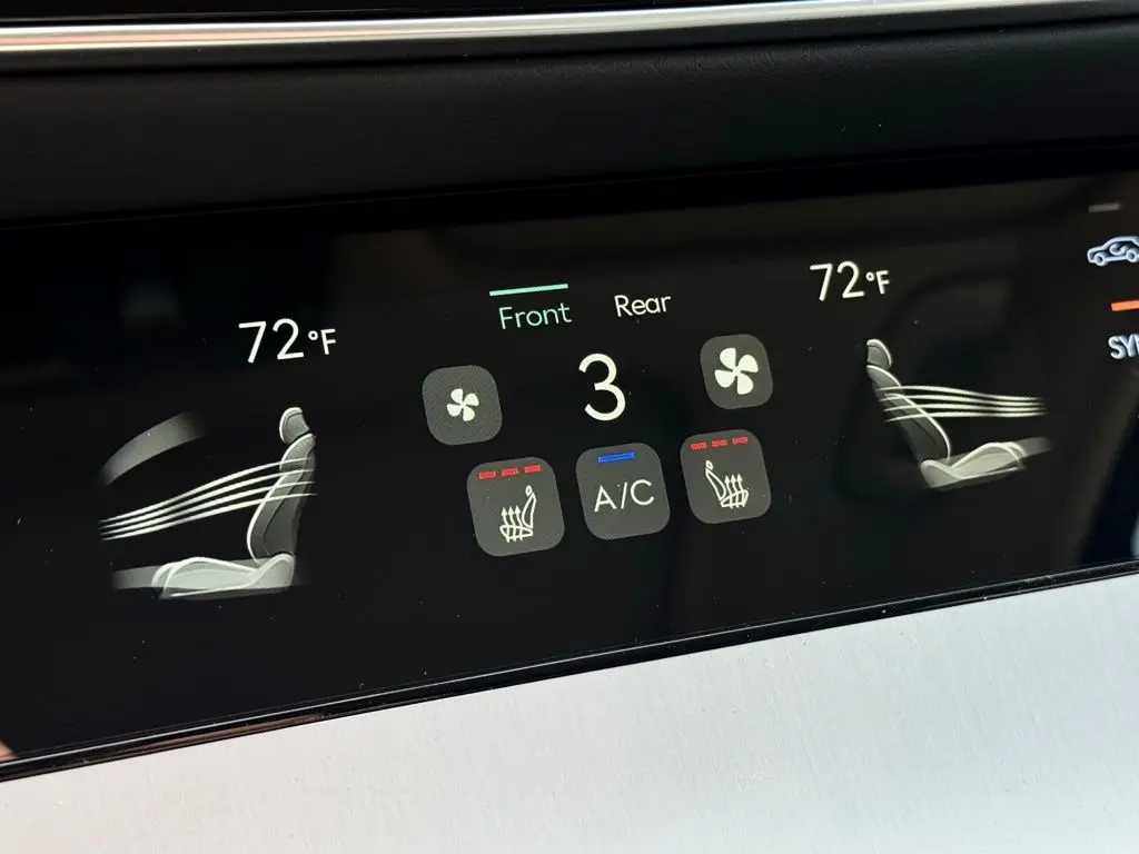 2026 Genesis Gv70 - $54,067