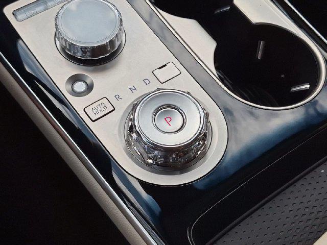 2026 Genesis Gv70 - $48,003