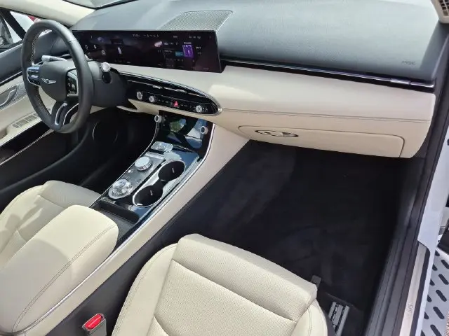2026 Genesis Gv70 - $41,899