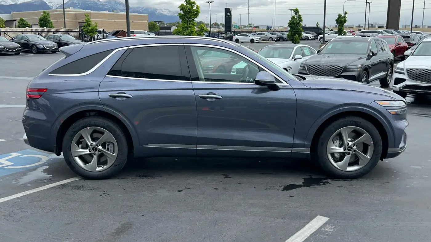 2026 Genesis GV70 2.5T Select
