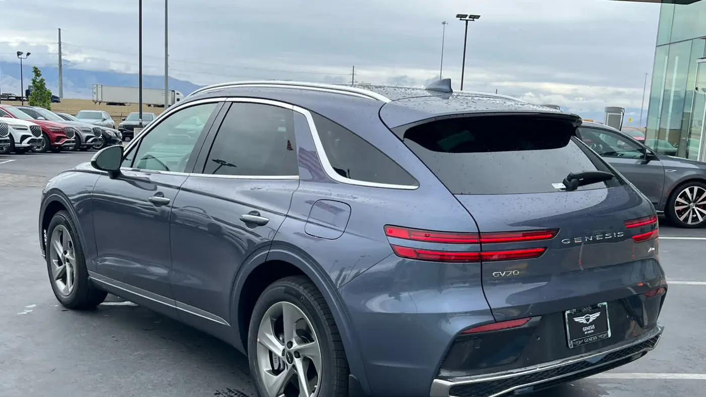2026 Genesis GV70 2.5T Select