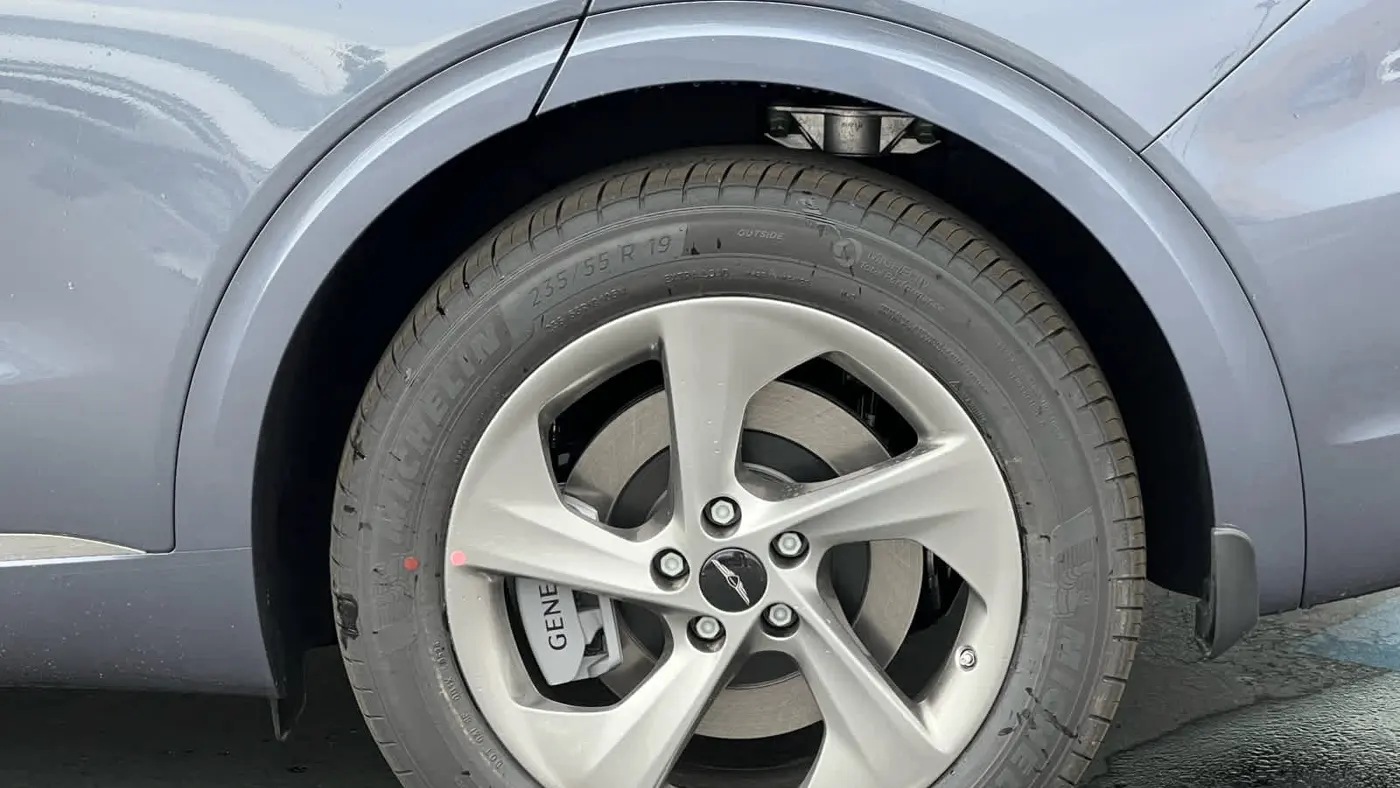 2026 Genesis GV70 2.5T Select