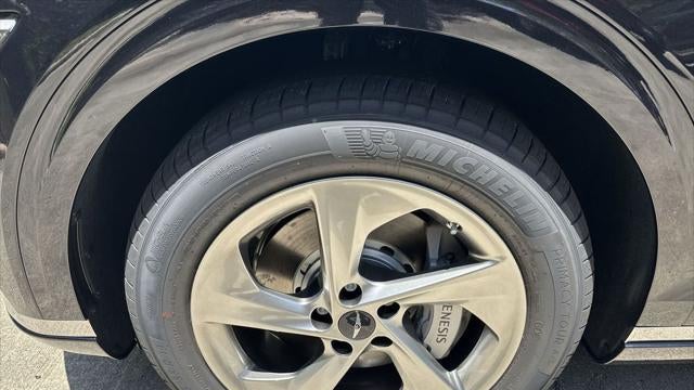 2026 Genesis GV70 2.5T Standard