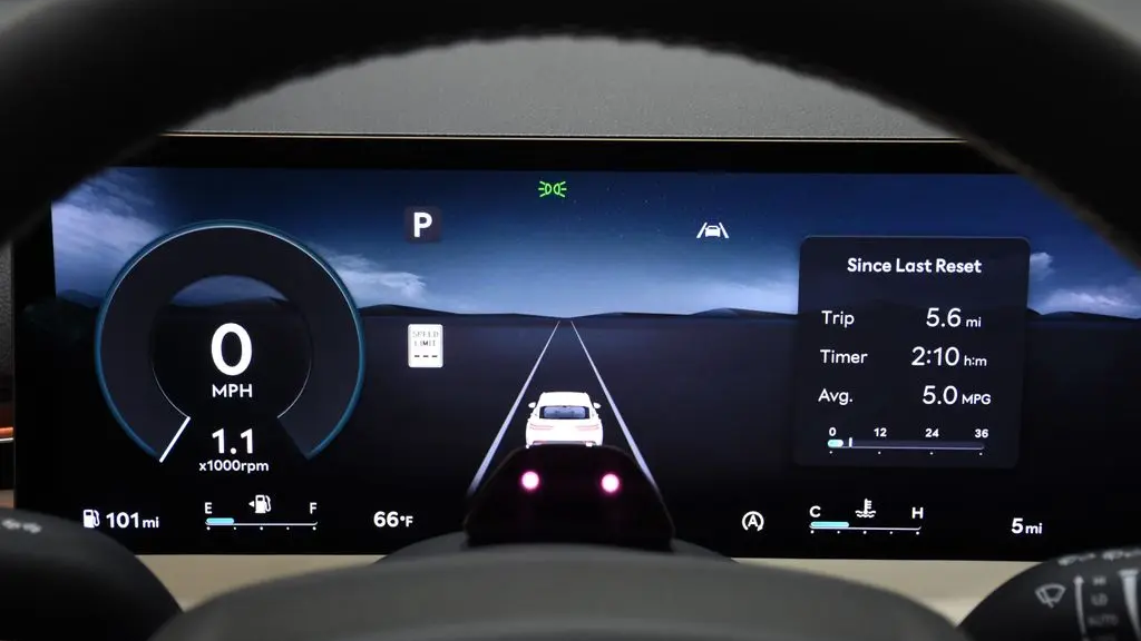 2026 Genesis GV70 2.5T Advanced