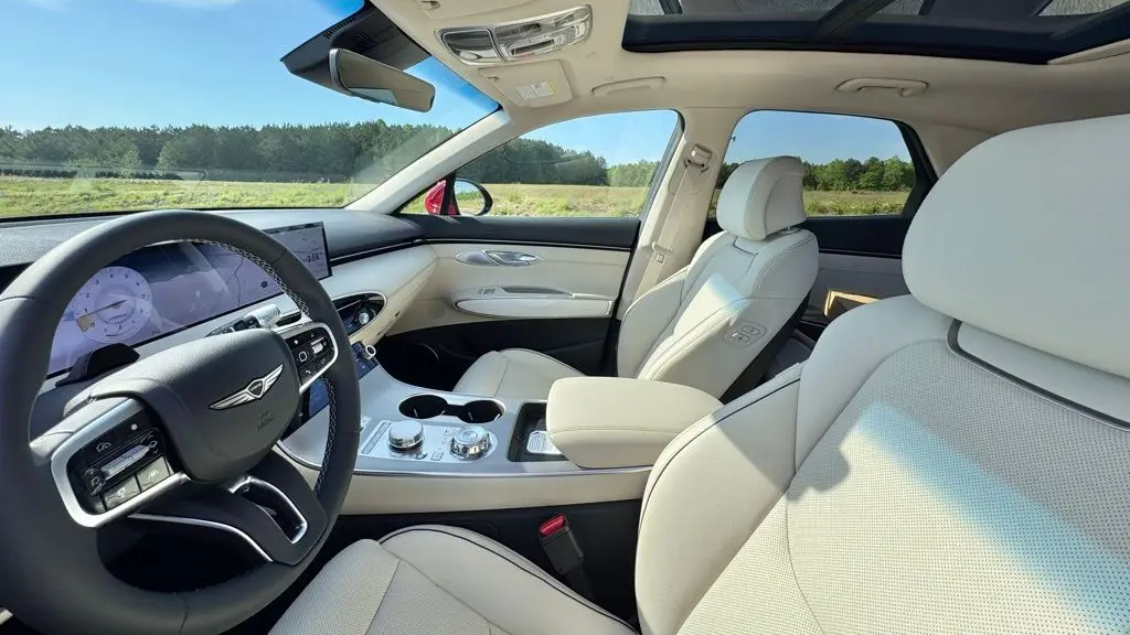 2026 Genesis GV70 2.5T Advanced