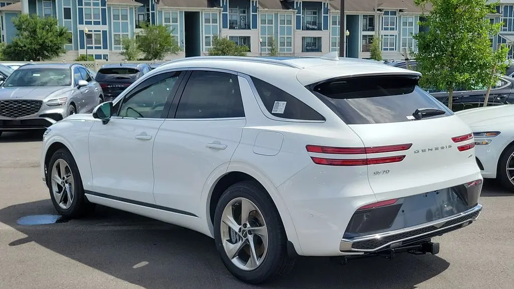 2026 Genesis GV70 2.5T Advanced