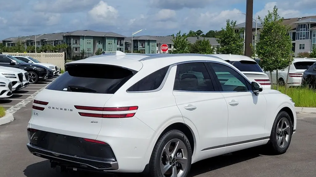 2026 Genesis GV70 2.5T Advanced