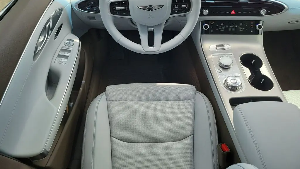 2026 Genesis GV70 2.5T Advanced