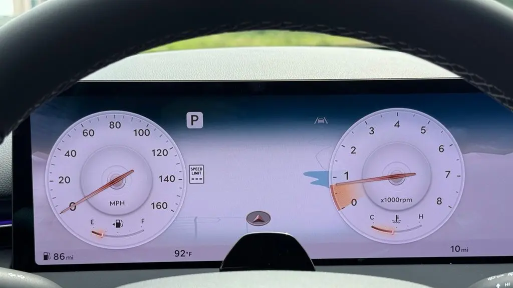 2026 Genesis GV70 2.5T Advanced