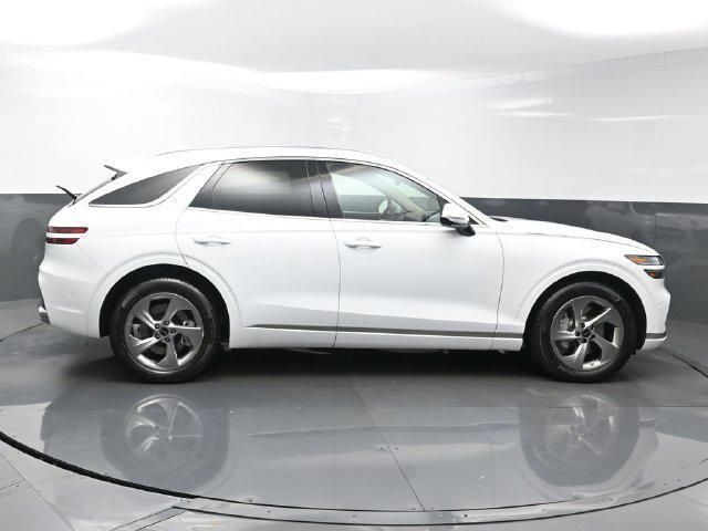 2026 Genesis Gv70 - $48,825