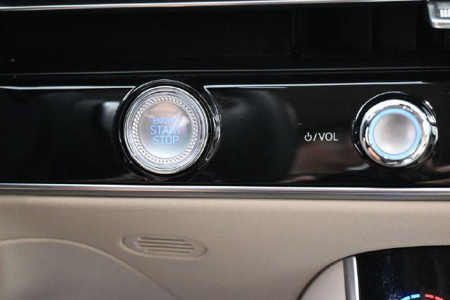 2026 Genesis Gv70 - $48,825