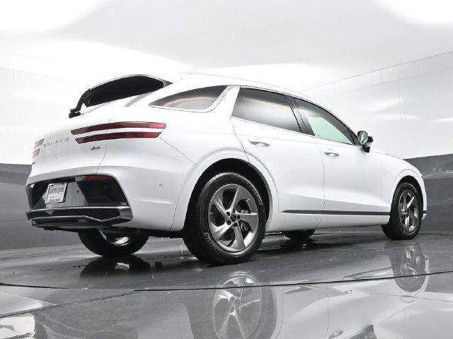 2026 Genesis Gv70 - $48,825