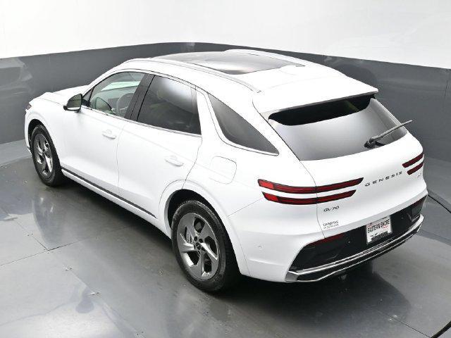 2026 Genesis Gv70 - $48,825
