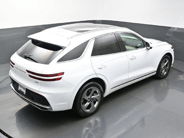 2026 Genesis Gv70 - $48,825