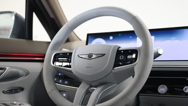 2026 Genesis GV70 2.5T Advanced