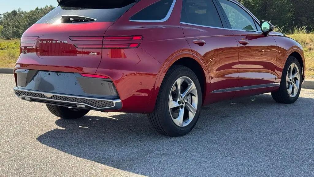 2026 Genesis GV70 2.5T Advanced