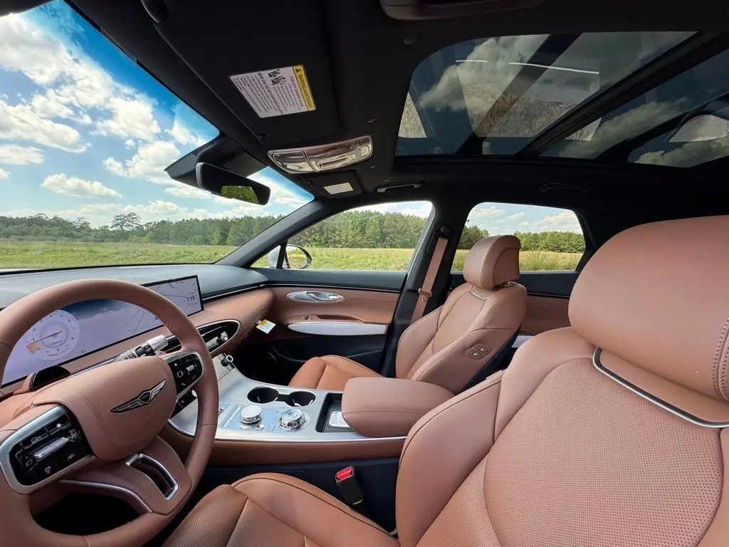 2026 Genesis Gv70 - $58,562