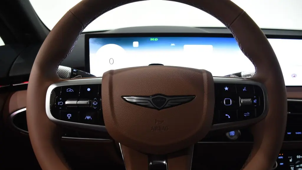 2026 Genesis GV70 2.5T Advanced