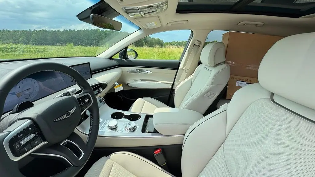 2026 Genesis GV70 2.5T Advanced