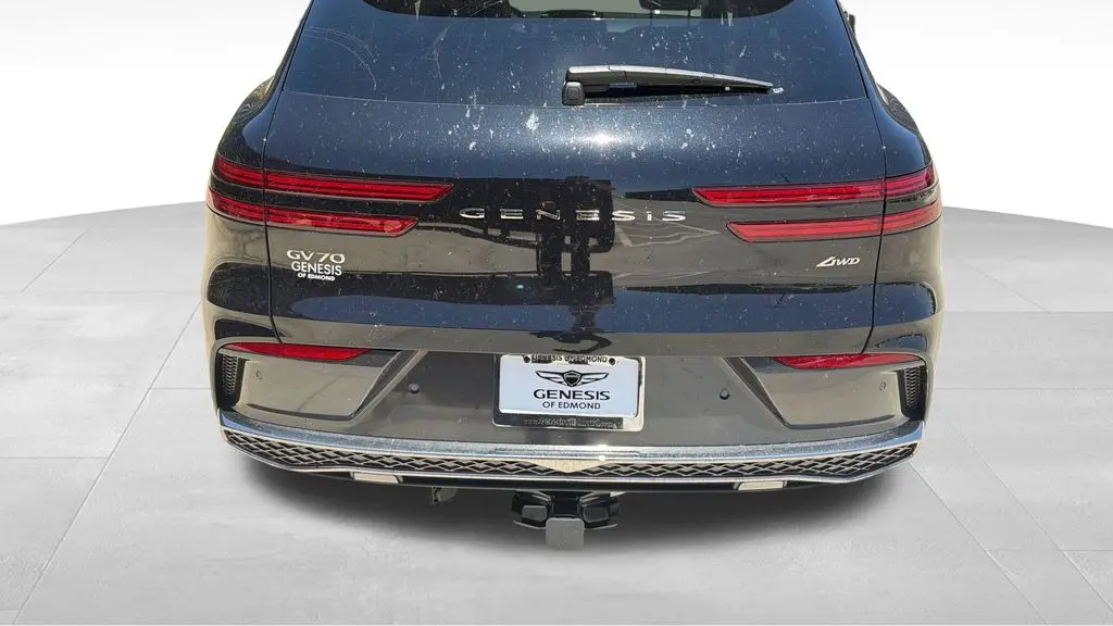 2026 Genesis GV70 2.5T Advanced