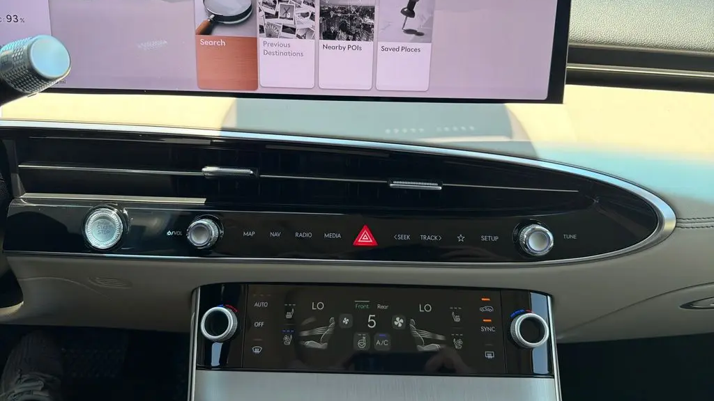 2026 Genesis GV70 2.5T Advanced