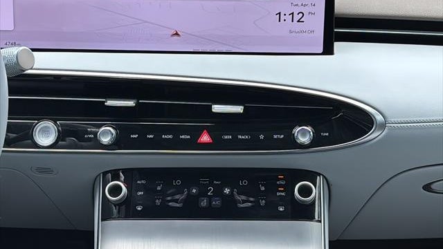 2026 Genesis GV70 2.5T Advanced