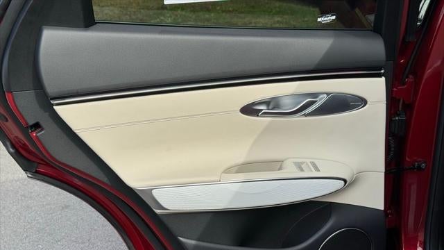 2026 Genesis GV70 2.5T Advanced