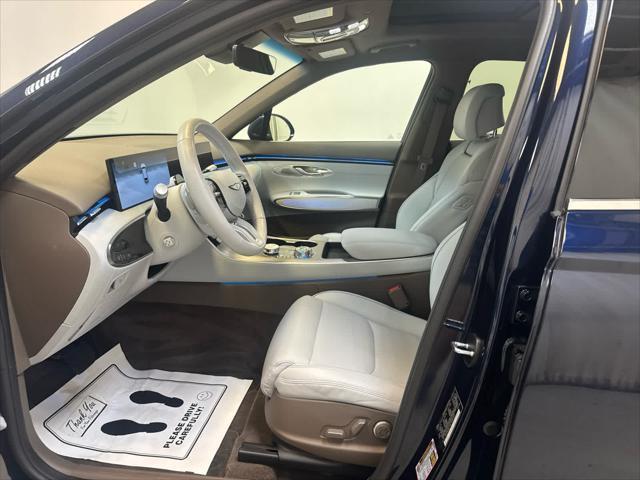 2026 Genesis Gv70 - $53,830