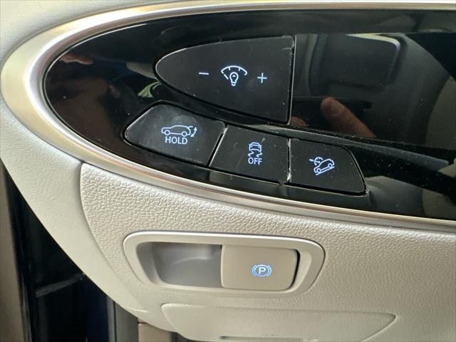 2026 Genesis Gv70 - $53,830