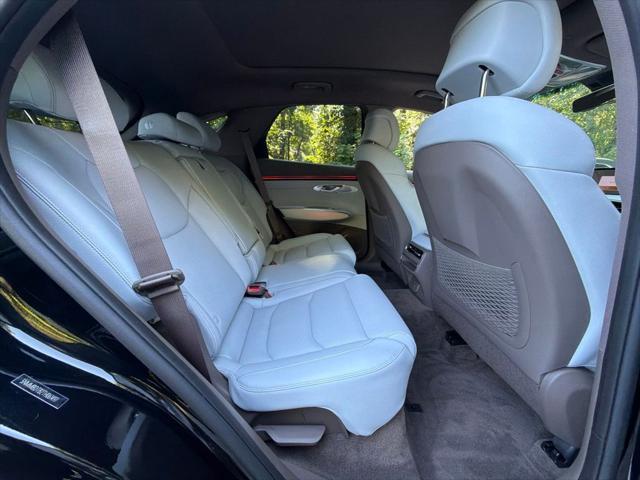 2026 Genesis Gv70 - $57,999