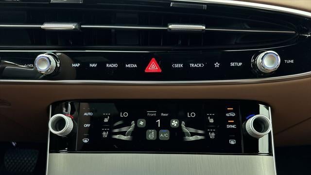 2026 Genesis GV70 2.5T Advanced