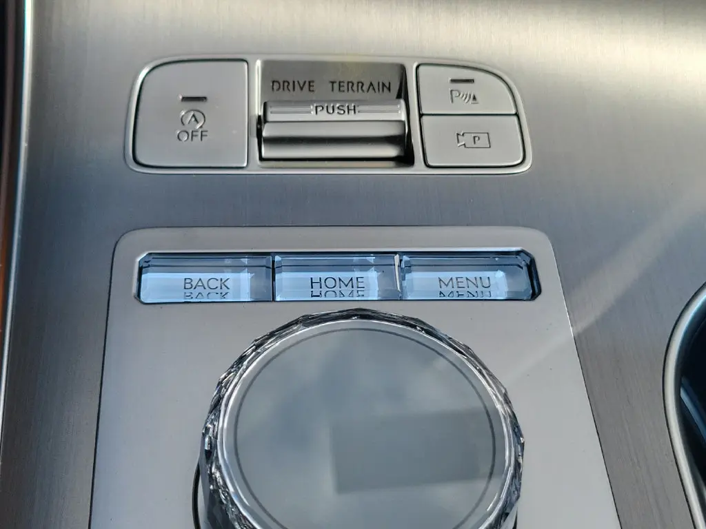 2026 Genesis Gv70 - $57,785