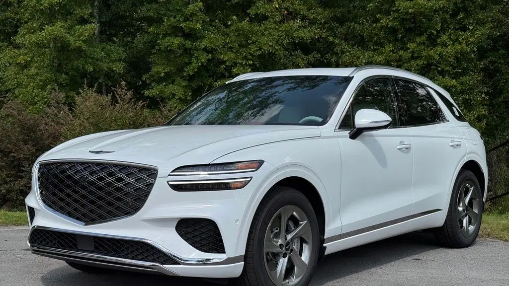 2026 Genesis GV70 2.5T Advanced